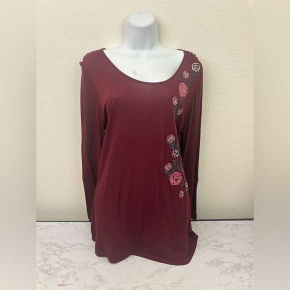 NY Collection Tops - NY Collection Long Sleeve Blouse Sz M Red Pullover Top Floral Embroidered